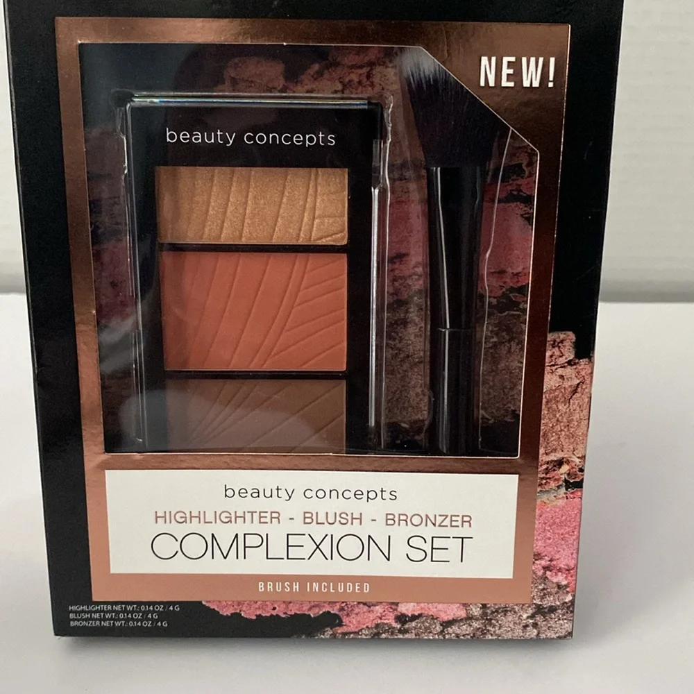 Beauty Concepts 3-Piece Complexion Set | Highlighter Blush Bronzer + Brush
